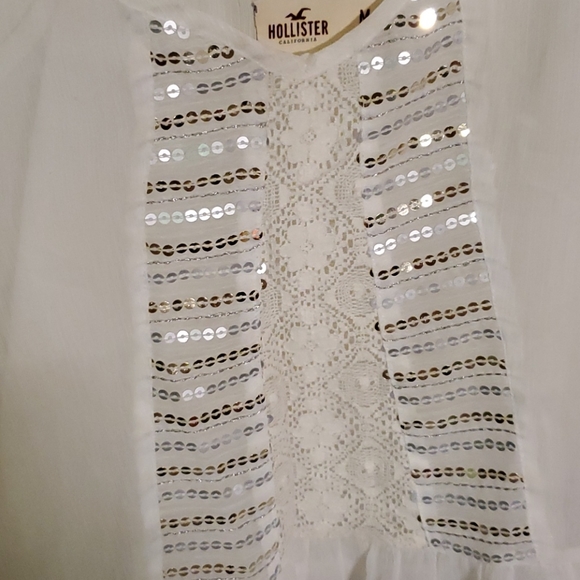 White Hollister tank with sequin details - Picture 3 of 6